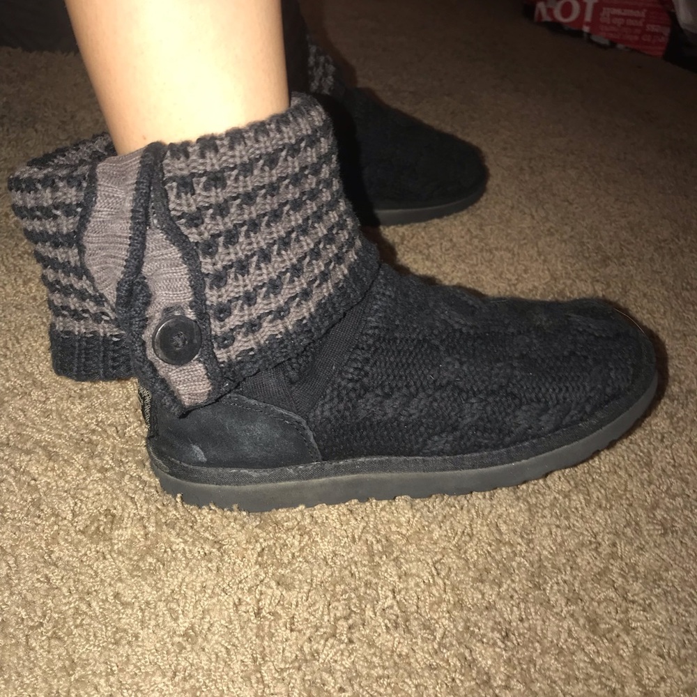 Multi wear black knit uggs